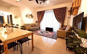 FEEL LIKE HOME Ipoh Meru Casa Kayangan Apartment Los t World Of Tambun&Casuarina - Pool View